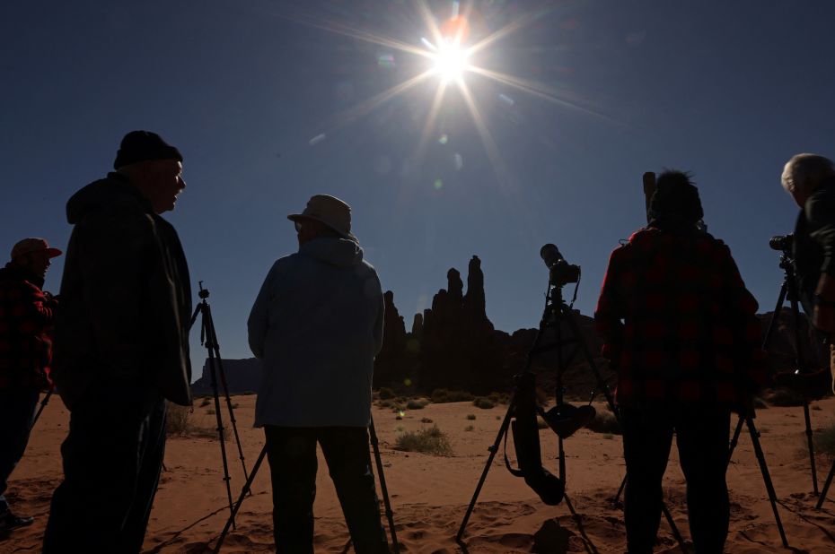 Solar Eclipse ‘ring Of Fire Appears Over The Americas Cnn 9107