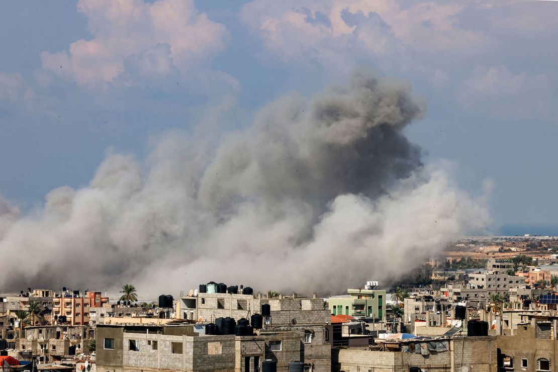 TOPSHOT - Smoke billows after an Israeli air strike in Rafah in the southern Gaza Strip on October 16, 2023. The death toll from Israeli strikes on the Gaza Strip has risen to around 2,750 since Hamas's deadly attack on southern Israel last week, the Gaza health ministry said October 16. Some 9,700 people have also been injured as Israel continued its withering air campaign on targets in the Palestinian coastal enclave, the Hamas-controlled ministry added. (Photo by SAID KHATIB / AFP) (Photo by SAID KHATIB/AFP via Getty Images)