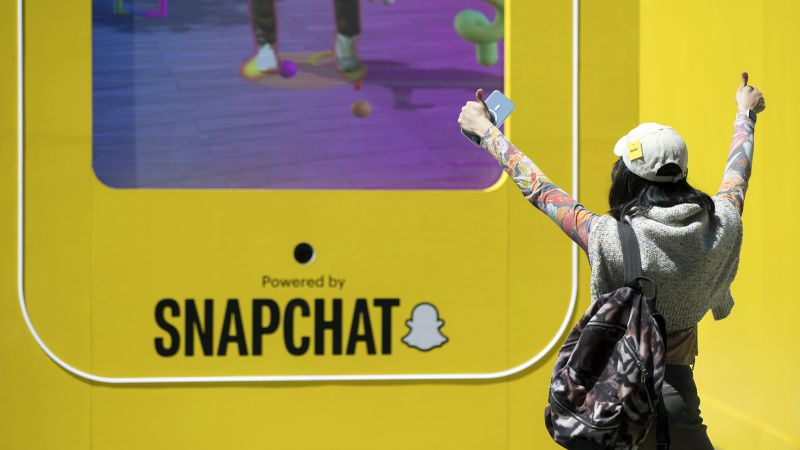NextImg:Snapchat isn't just for teens anymore. Now it needs to make some real money | CNN Business