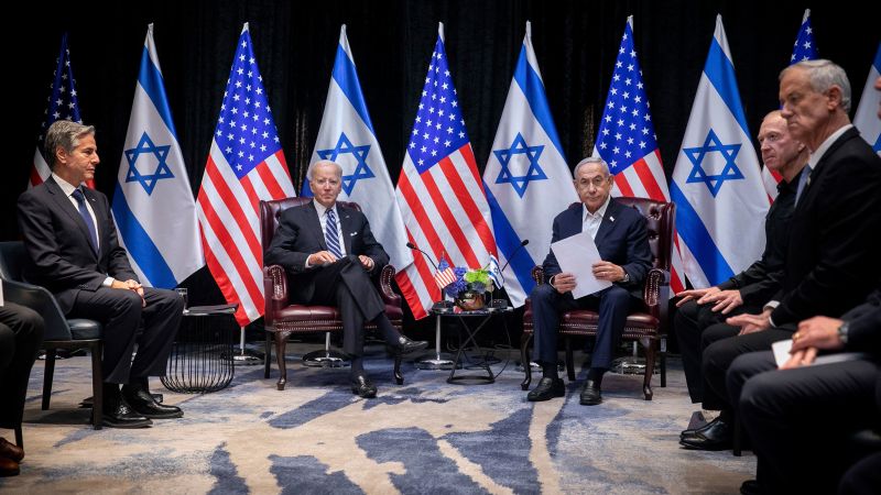イスラエルとハマスの紛争へのバイデン政権の対応を巡り国務省当局者が辞任