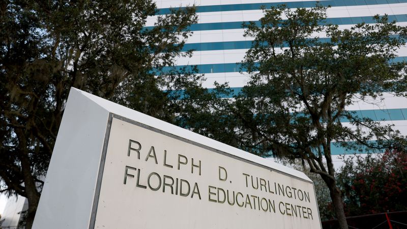 Florida’s private colleges and universities must comply with rule requiring people to use bathrooms aligning with their sex assigned at birth | CNN