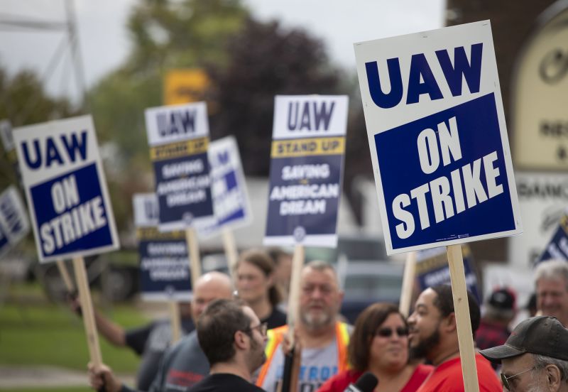 United Auto Workers President To Striking Workers: ‘There’s More To Be ...