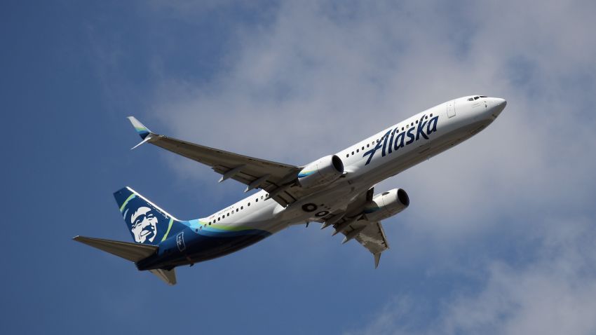 NEW YORK - AUGUST 24 : A Boeing 737-990 (ER) operated by Alaska Airlines takes off from JFK Airport on August 24, 2019 in the Queens borough of New York City. (Photo by Bruce Bennett/Getty Images)  (Photo by Bruce Bennett/Getty Images)