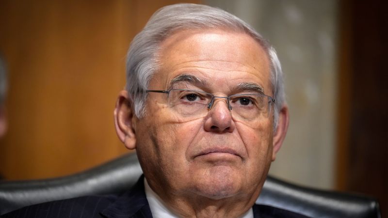 Senator Menendez jest oskarżony o przyjmowanie prezentów od Kataru w związku z nowymi zarzutami w ramach programu korupcyjnego