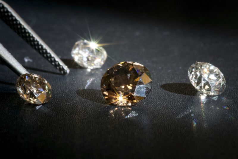 How 2023 became the year of the lab-grown diamond | CNN