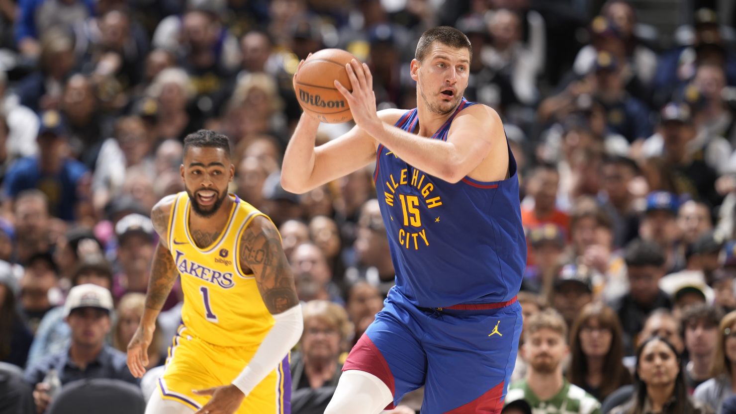 Nikola Jokić leads Denver Nuggets to victory over LA Lakers as title