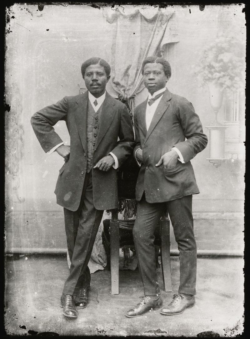 Continuing the Legacy: Delali Ayivi Carries Forward the Tradition of Togo's Pioneering Photographers