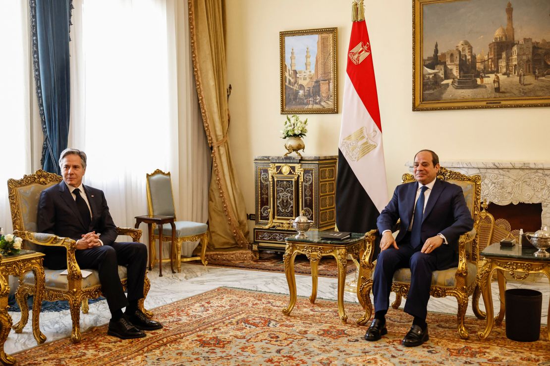 US Secretary of State Antony Blinken (L) meets with Egyptian President Abdel Fattah al-Sisi at al-Ittihadiya presidential palace in Cairo, on January 30, 2023. - Blinken arrived on January 29 in Egypt at the start of a Middle East trip on which he will look to notch down Israeli-Palestinian tensions after an eruption of violence. (Photo by Khaled DESOUKI / POOL / AFP) (Photo by KHALED DESOUKI/POOL/AFP via Getty Images)