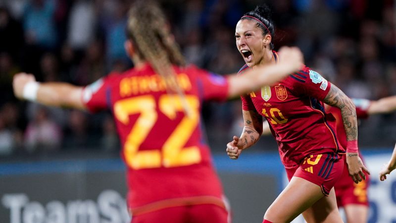 Jenny Hermoso marcó el gol de la victoria y España volvió victoriosa tras un beso no deseado