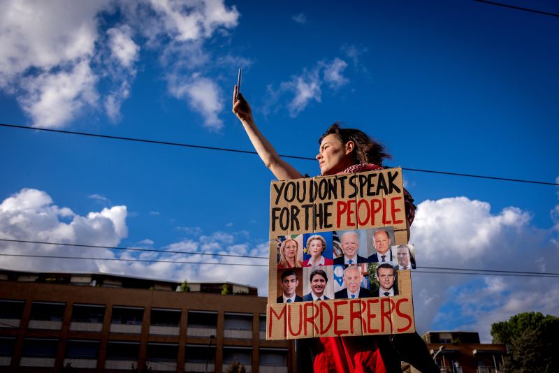 Pro-Palestinian Protestors Calling For Ceasefire Gather Across The ...