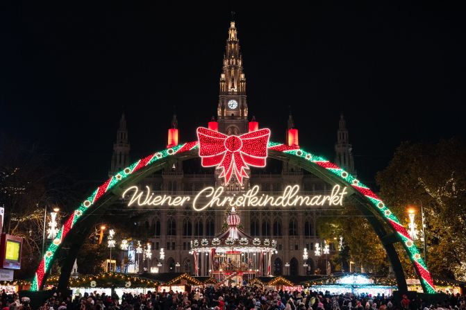 <strong>Wiener Christkindlmarkt, Austria: </strong>There may be around 20 Christmas markets in the Austrian capital to choose from, but the Viennese Dream Christmas Market is one of the city's oldest and most traditional events.<br />