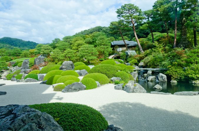 <strong>Green and gray:</strong> Japanese gardens, unlike Western ones, don't focus on flowers. Moss, trees, stones, ponds and other natural elements are also cherished.