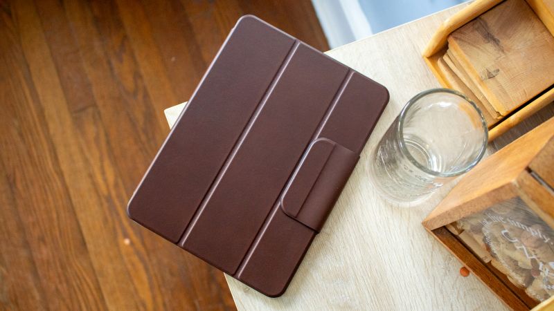 Nomad iPad Leather Folio