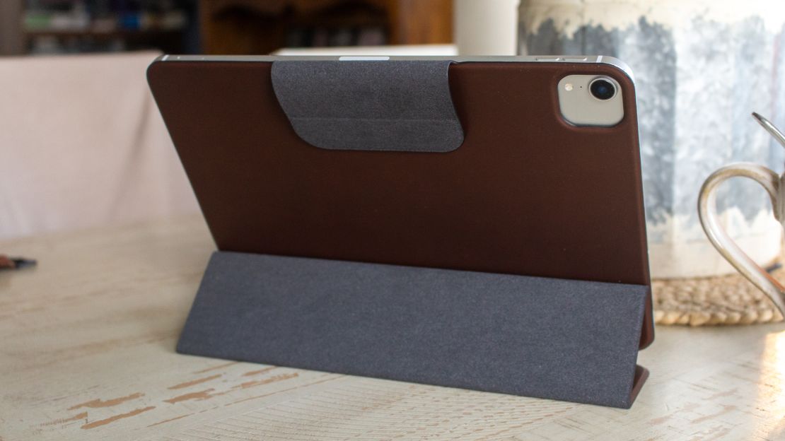 Nomad iPad Leather Folio CNN-7