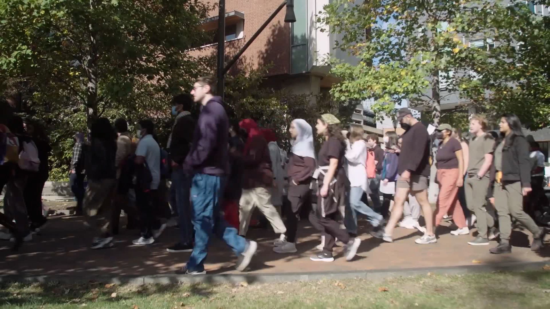 Columbia University Closes Campus Ahead of Israel-Hamas War Protests - The  New York Times