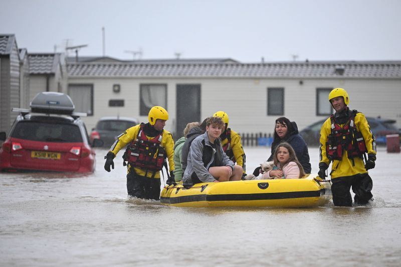 Storm Ciarán Batters Northwest Europe, Killing At Least 4 People And ...