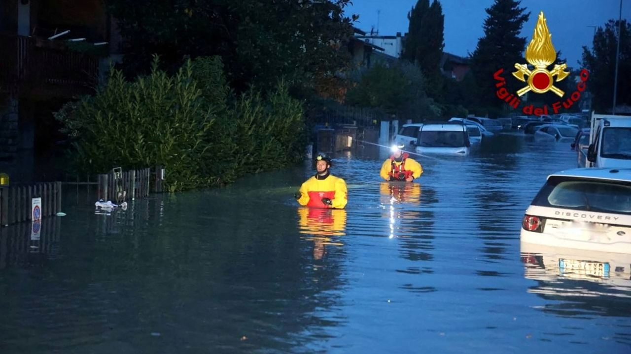 Italian firefighters work in flooded streets in the Tuscany region, Italy, November 3, 2023. Several people died and went missing in the central region of Tuscany as Storm Ciaran battered western Europe. Vigili del Fuoco/Handout via REUTERS ATTENTION EDITORS THIS IMAGE HAS BEEN SUPPLIED BY A THIRD PARTY. DO NOT OBSCURE LOGO.