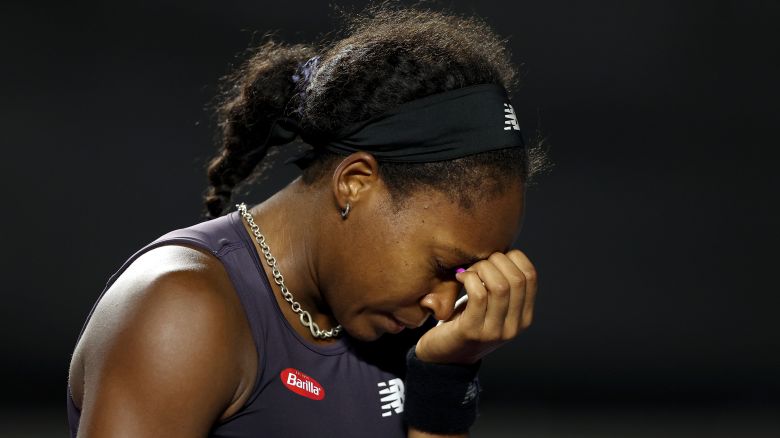 CANCUN, MEXICO - NOVEMBER 04: Coco Gauff of United States reacts while playing Jessica Pegula of United States in their Women's Singles Semifinal match during day 7 of the GNP Seguros WTA Finals Cancun 2023 part of the Hologic WTA Tour on November 04, 2023 in Cancun, Mexico. (Photo by Matthew Stockman/Getty Images)