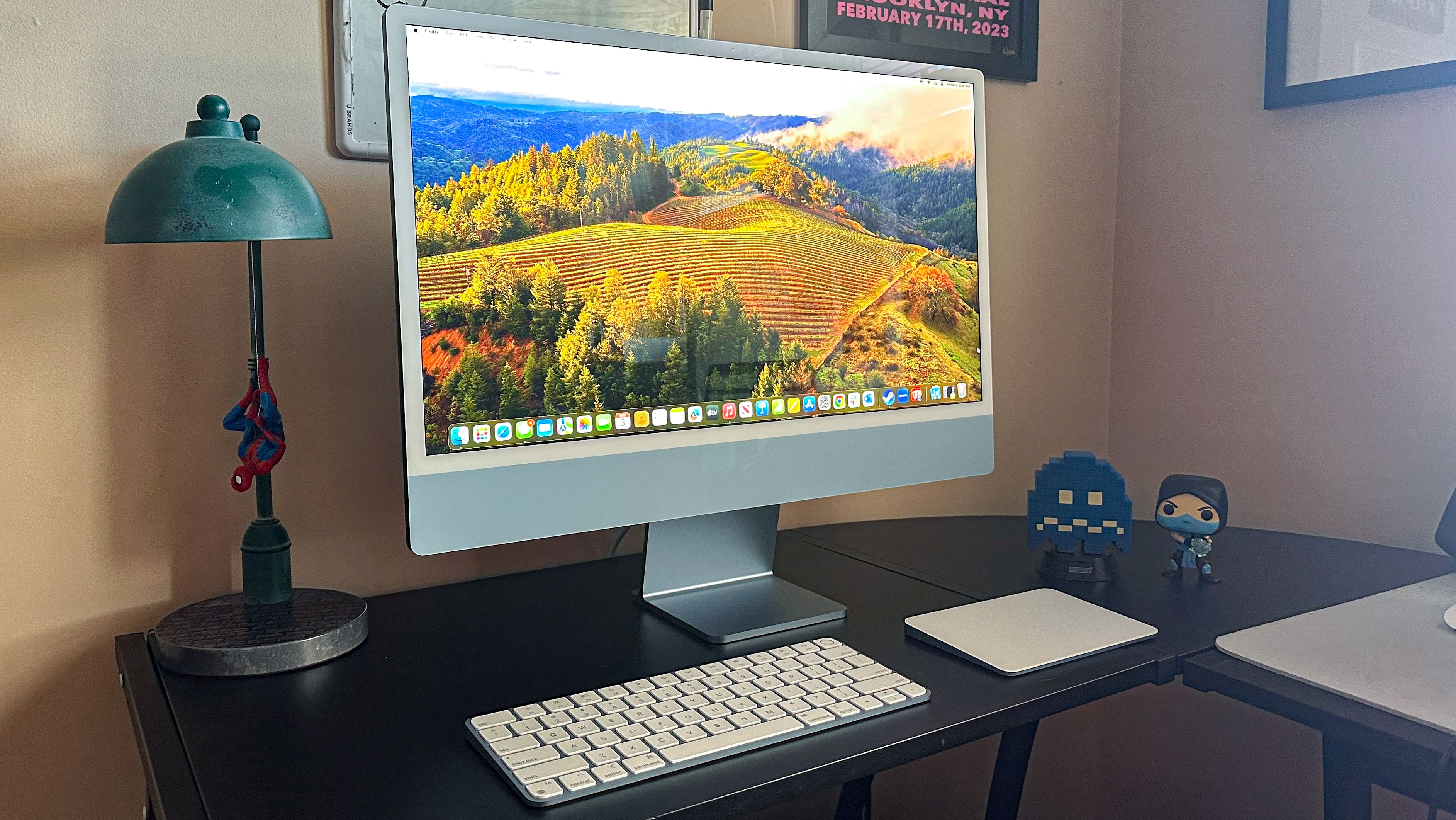 iMac M3 (2023) - Review after 2 WEEKS of use, is it worth it? 