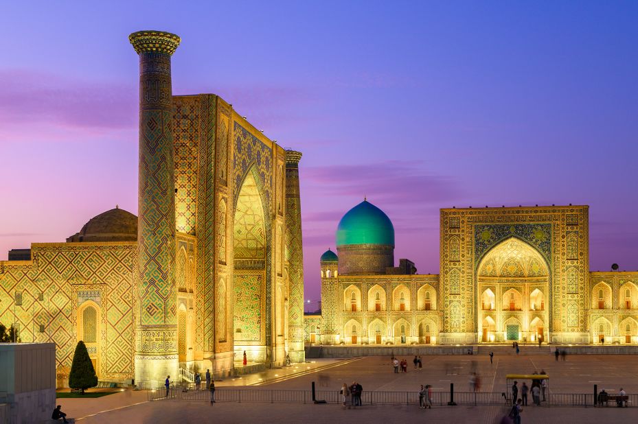 <strong>Registan Square: </strong>With its varied sights, including stunning mosques, mausoleums and madrassas, Samarkand is a must-visit Uzbekistan city. Among its major highlights is the stunning Registan Square.
