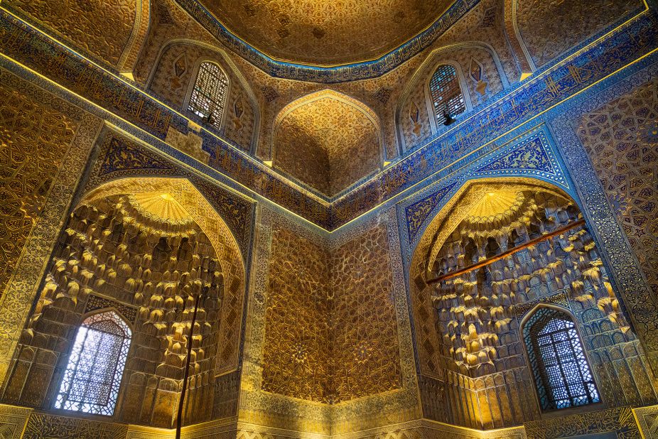 <strong>Gur-e-Amir :</strong> Many Samarkand sites are connected to Temur, the celebrated 14th century ruler. Among the most famous is his final resting place, Samarkand's Gur-e-Amir -- or Amir Temur Mausoleum.  