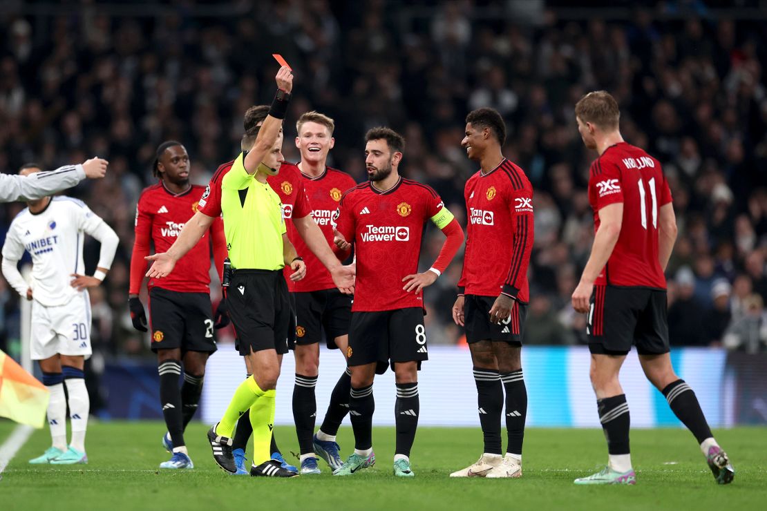 COPENHAGEN, DENMARK - NOVEMBER 08: Marcus Rashford of Manchester United is shown a red card by referee Donatas Rumsas during the UEFA Champions League match between F.C. Copenhagen and Manchester United at Parken Stadium on November 08, 2023 in Copenhagen, Denmark. (Photo by Maja Hitij/Getty Images)