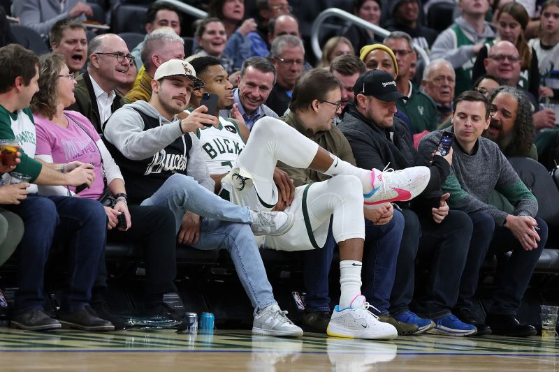 Giannis Antetokounmpo Takes Courtside Seat After Being Ejected For A ...