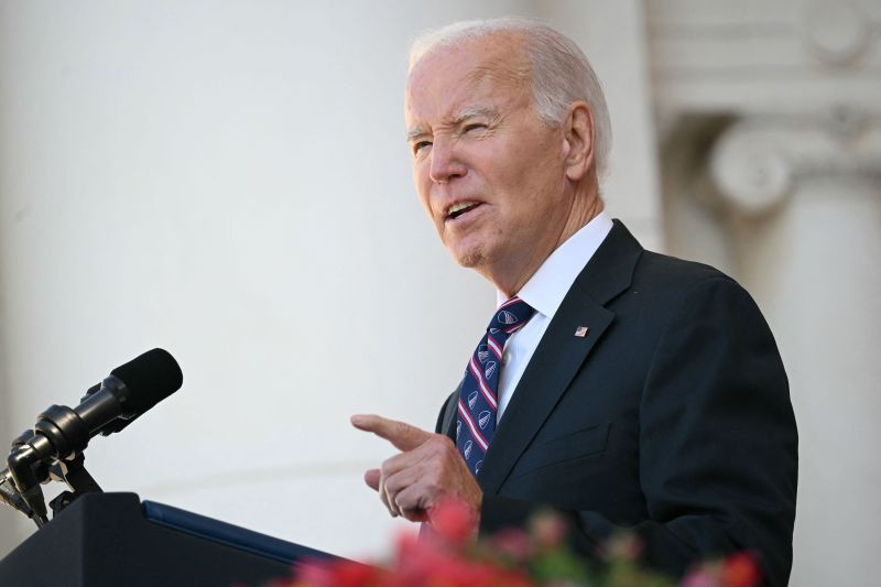 Biden Honors Americans Who ‘stood On The Front Lines Of Freedom’ At ...