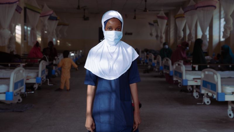 В северния нигерийски щат Кано лекари и здравни работници се