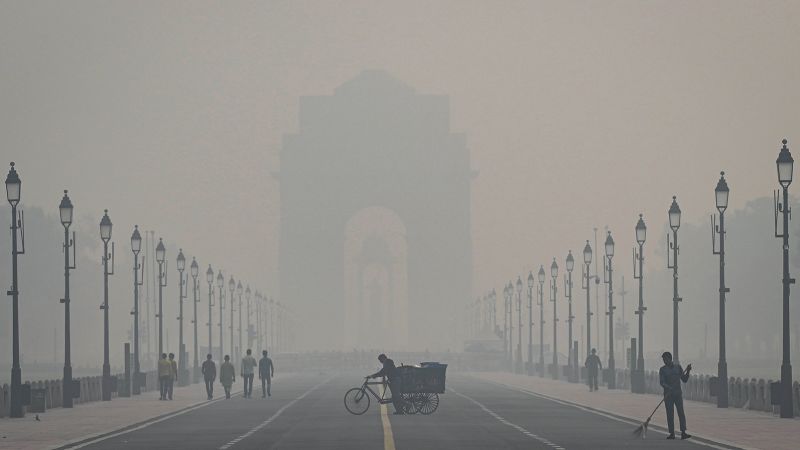 New Delhi air pollution: Why can't India's capital clean up its