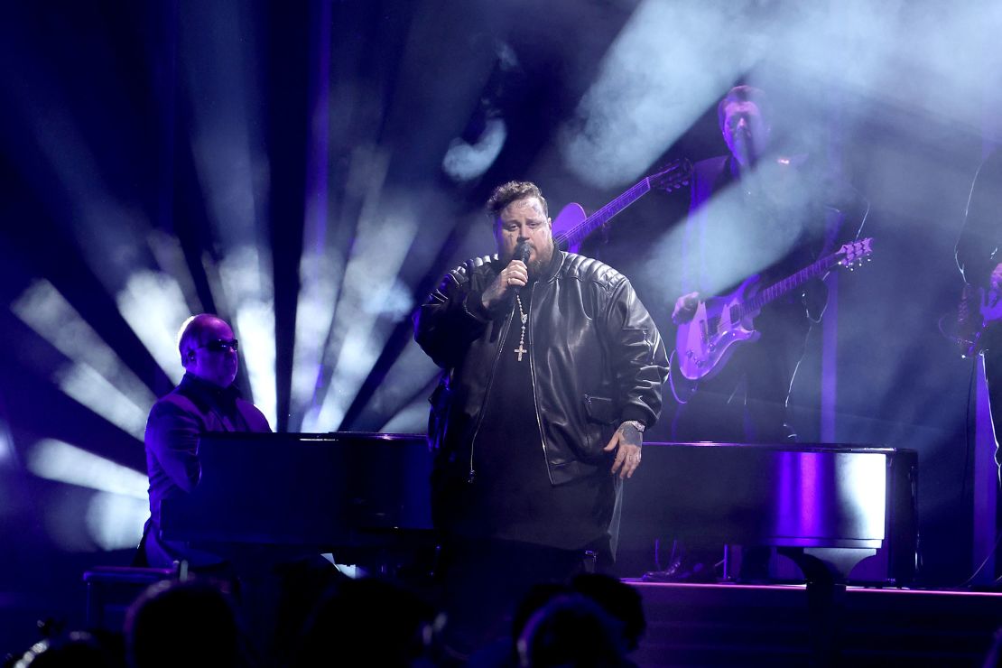 NASHVILLE, TENNESSEE - NOVEMBER 08: EDITORIAL USE ONLY Jelly Roll performs onstage during the 57th Annual CMA Awards at Bridgestone Arena on November 08, 2023 in Nashville, Tennessee. (Photo by Terry Wyatt/Getty Images)