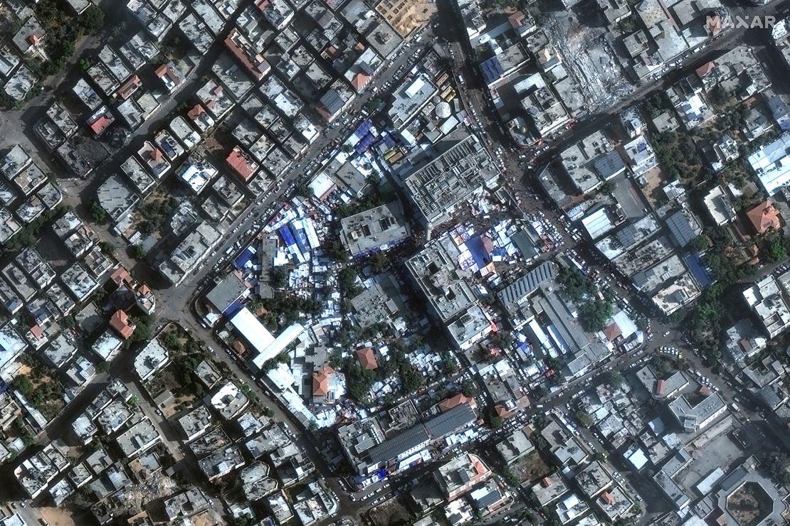 A satellite image shows Al-Shifa hospital, amid the ongoing conflict between Israel and the Palestinian Islamist group Hamas, in Gaza November 7, 2023. Maxar Technologies/Handout via REUTERS    THIS IMAGE HAS BEEN SUPPLIED BY A THIRD PARTY. MANDATORY CREDIT. NO RESALES. NO ARCHIVES. MUST NOT OBSCURE LOGO.