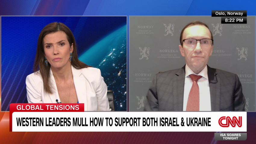 exp western leaders support guest live 111402PSEG2 cnni world_00005901.png