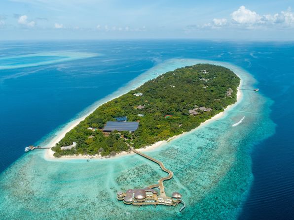 <strong>Soneva Fushi:</strong> This luxurious Maldives resort is trying to take luxury to another level -- by eliminating mosquitoes.