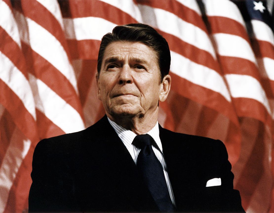 President Ronald Reagan at Durenberger Republican convention Rally, 1982.