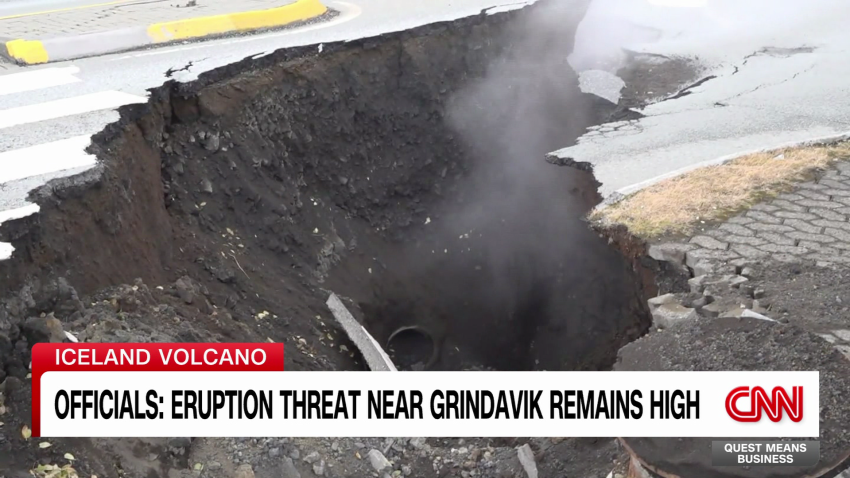 exp Iceland Volcano holmes pkg 111703P cnni world_00003801.png
