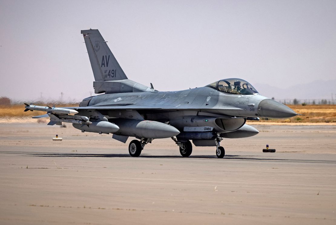 A US Air Force F-16 fighter jet lands at an airbase in Ben Guerir,  about 58 kilometres north of Marrakesh, during the "African Lion" military exercise on June 14, 2021. (Photo by FADEL SENNA / AFP) (Photo by FADEL SENNA/AFP via Getty Images)