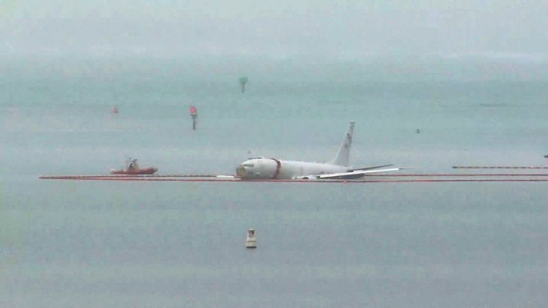 P-8A Poseidon: US Navy Jet Overshoots Runway Into Water Off Hawaii ...