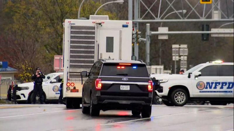 Surveillance video shows moment of explosion near US-Canada border