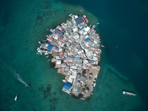 Léo Sestier photographed Santa Cruz del Islote, a Colombian island in the Caribbean Sea. It's one of the most densely populated islands in the world and is threatened by rising sea levels. 