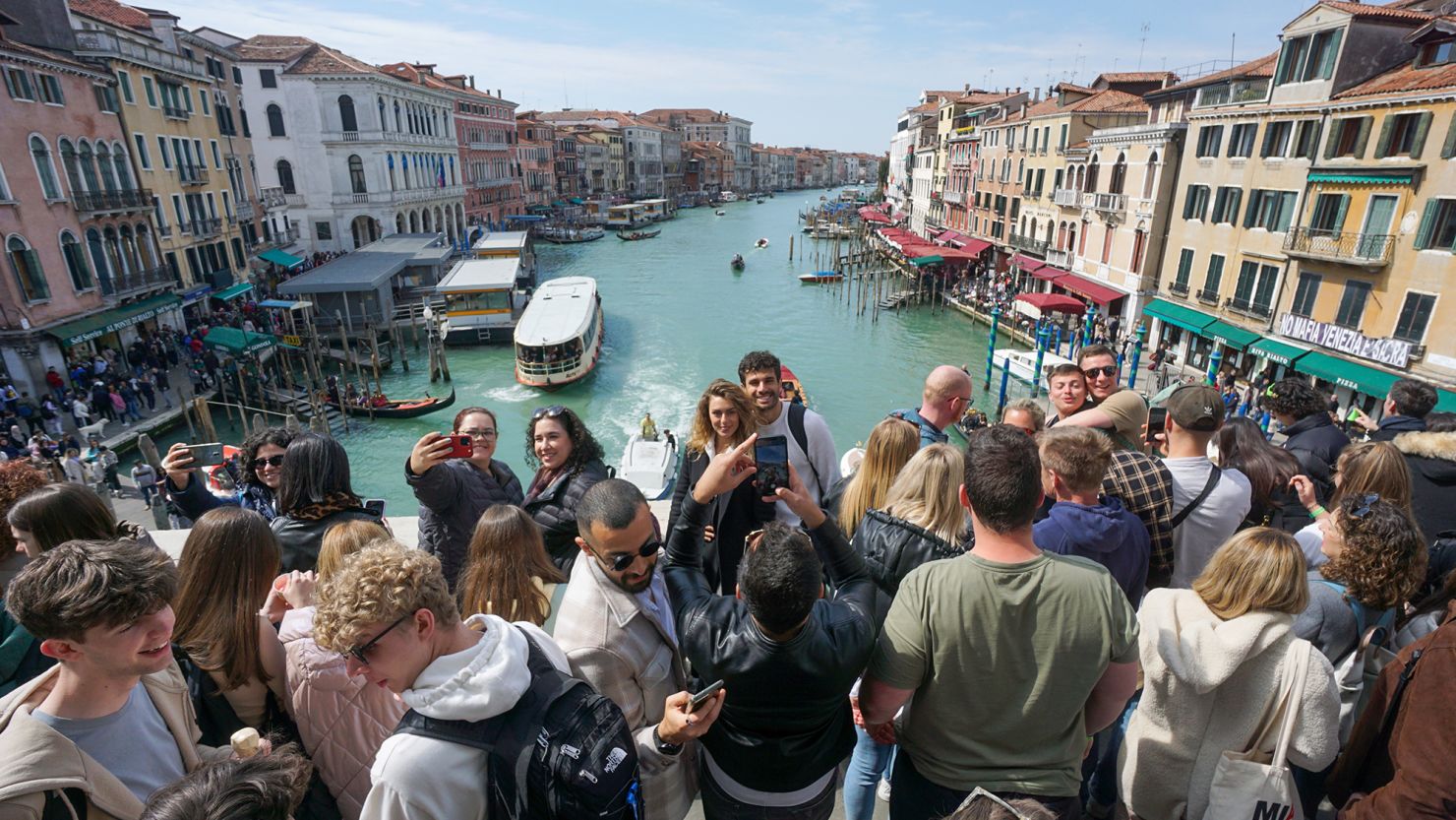 Anyone visiting Venice on peak days in 2024 will have to register.