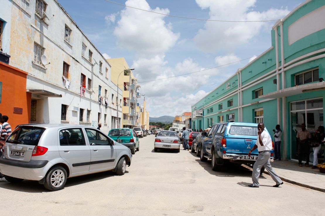 BJTBR3 Street scene from the city of Lubango, Huila Province, Angola, Africa