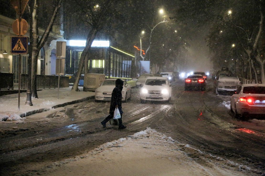 Odesa weather forecasters believe the current snowfall has become the heaviest in the last five years.