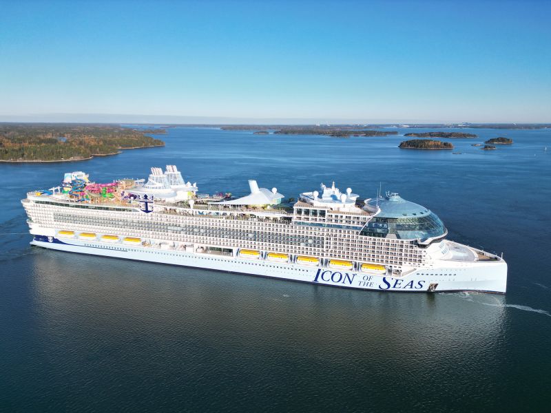 Icon of the Seas World s biggest cruise ship delivered to Royal