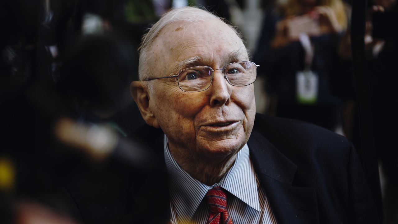 Charlie Munger, vice chairman of Berkshire Hathaway Inc., speaks to members of the media during a shareholders shopping day ahead of the Berkshire Hathaway annual meeting in Omaha, Nebraska, U.S., on Friday, May 3, 2019. Buffett's Berkshire Hathaway agreed earlier this week to make the investment in Occidental to help the oil producer with its $38 billion bid for Anadarko Petroleum Corp. Photographer: Houston Cofield/Bloomberg via Getty Images