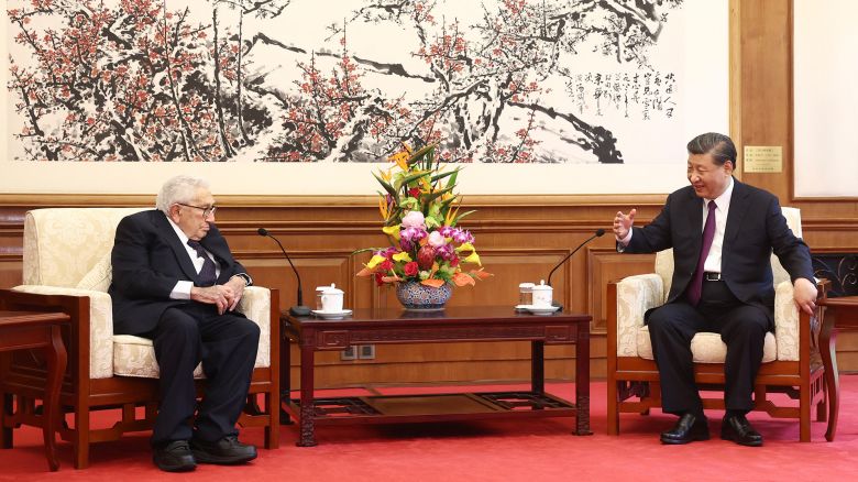 China's President Xi Jinping (R) speaks with former US secretary of state Henry Kissinger during a meeting in Beijing on July 20, 2023. (Photo by CNS / AFP) / China OUT (Photo by -/CNS/AFP via Getty Images)