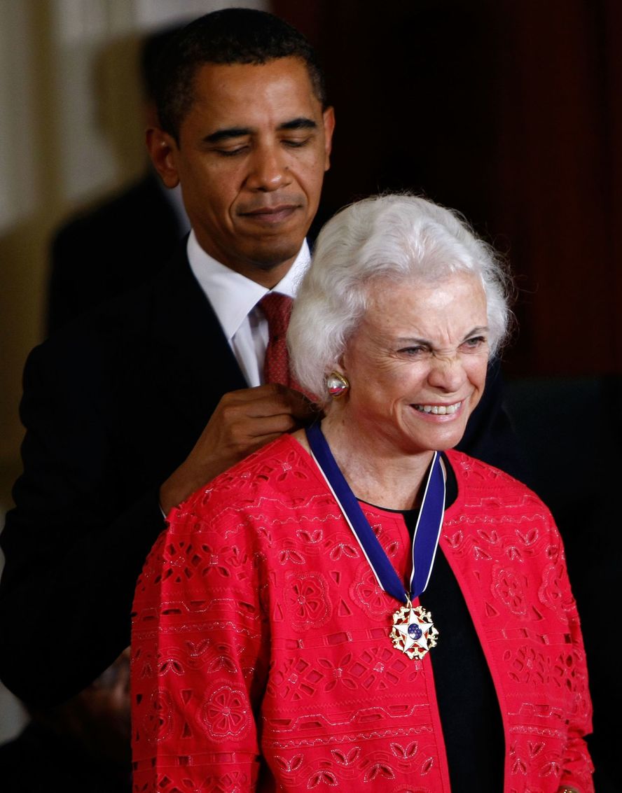 President Barack Obama presents O'Connor with the Presidential Medal of Freedom in 2009.