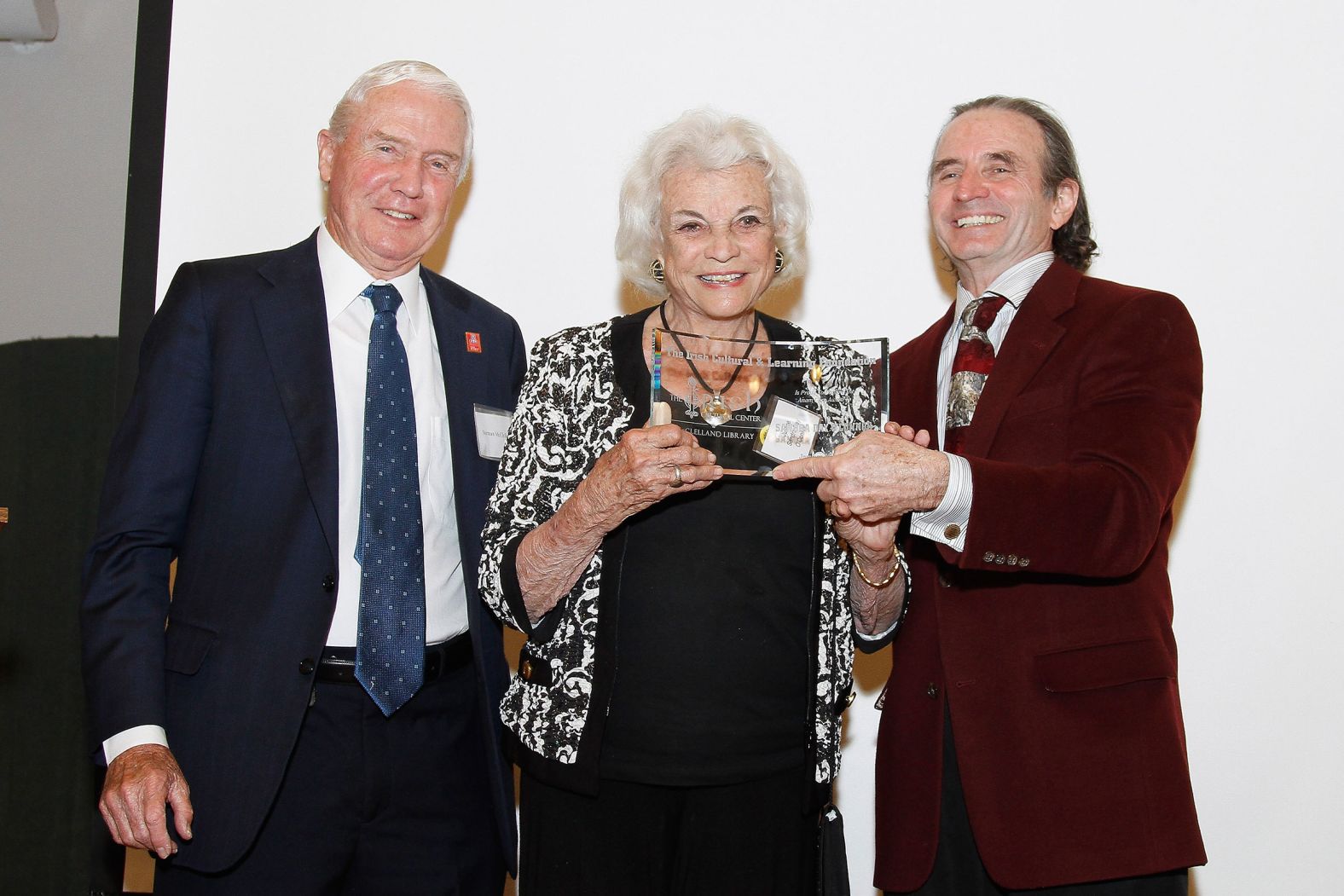 O'Connor receives the Anam Cara Award at the Irish Cultural Center in Phoenix in 2014.