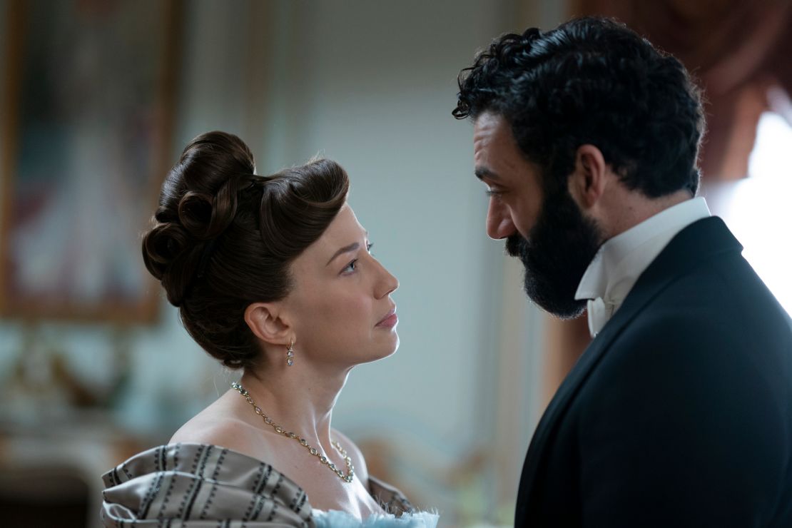 Carrie Coon, Morgan Spector in "The Gilded Age" season 2, episode 5