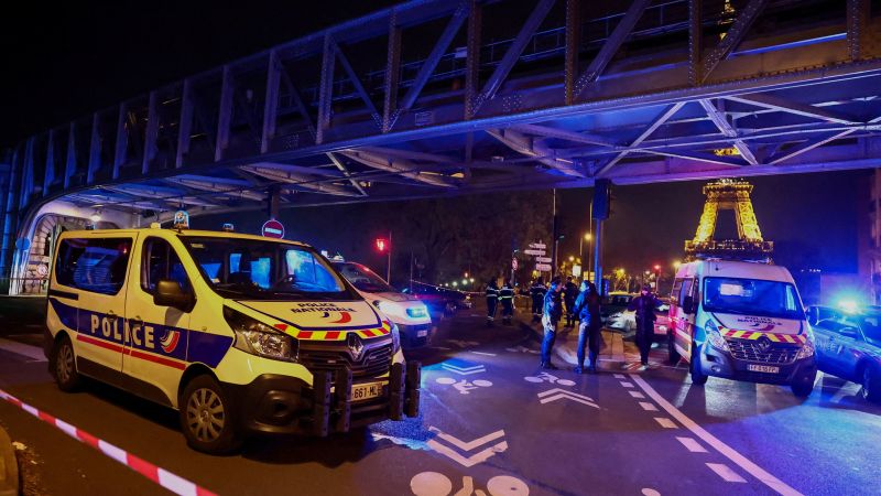 Ataque en París: un muerto y dos heridos, dice el ministro del Interior francés